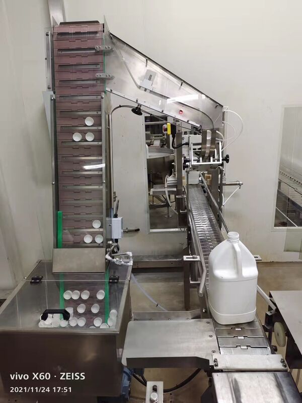 1L-4L Jerrycan Pail Can Tin Fully Automatic 4 Nozzles Mesh Conveyor Chemical Liquid Engine Oil Ex-proof Filling Machine